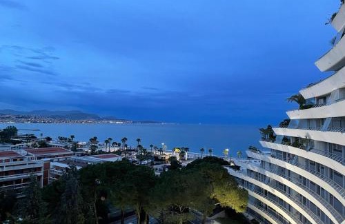 Villeneuve Loubet Beach Apartamento | Grand 4 pièces 6 personnes fabuleuse vue mer clim garage
