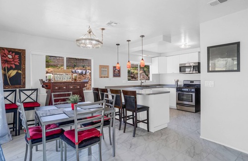 El Cajon Casa | Grand 5 Bedroom Home in El Cajon San Diego Ca