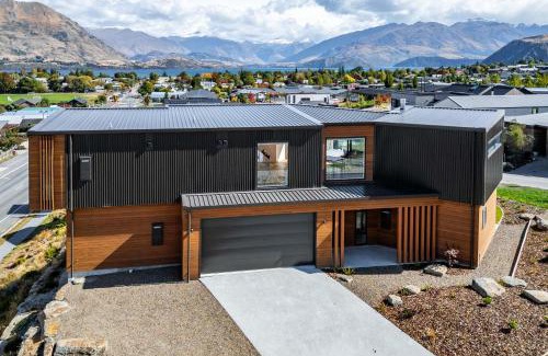 Wanaka Casa | Grand Alpine Vista Escape