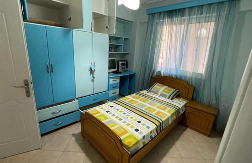 Qender Apartamento | Grand Apartment