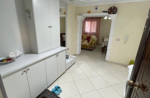 Qender Apartamento | Grand Apartment