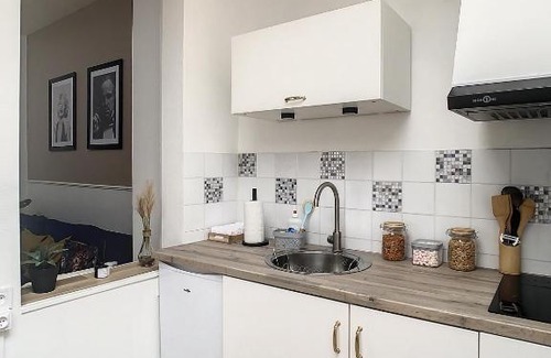 Sainte-Anne - Faubourg Noyon Apartamento | Grand Appart Spacieux Cosy Confort 4 personnes Rdc