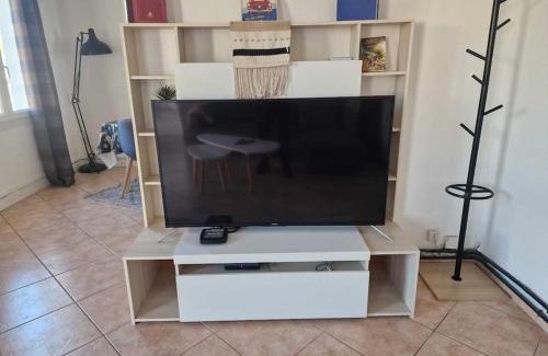 Moulin a Vent Apartamento | Grand Appart/WIFI/2 chambres/Détente/Calme