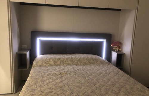 Barletta Apartamento | Grand Appartement à 5 Minute a Pied de la Plage Centre Historique et Commerces