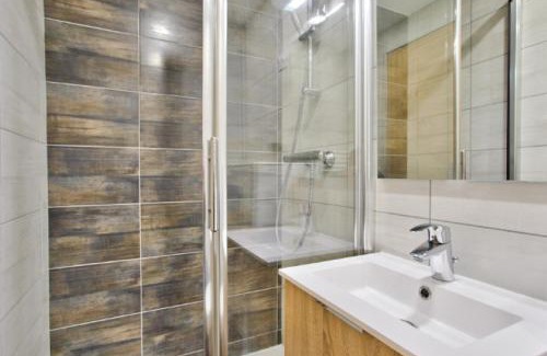 Mont-de-Lans Apartamento | Grand appartement 12 personnes au pied des pistes