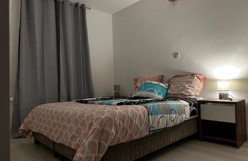 Ghlin Apartamento | Grand Appartement cosy et lumineux