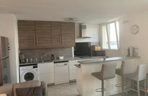 Chilly-Mazarin Apartamento | Grand appartement proche de Paris