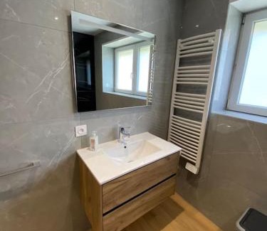 Schiltigheim Apartamento | Grand appartement sur Schiltigheim à proximité du centre de Strasbourg