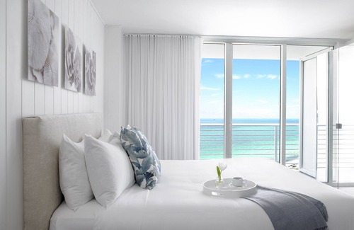 Mid Beach Hotel | Grand Beach Hotel