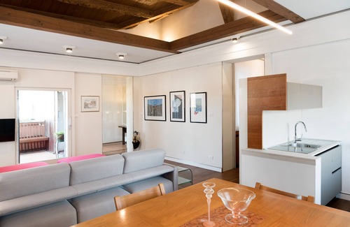 Santa Croce Apartamento | Grand Canal penthouse with terraces and panoramic views