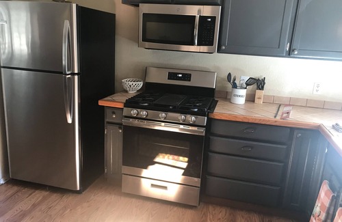 Parks Casa | The Loft @ Wrigley Ranch-Horseback Rides-Hike-Shooting / 4wd Tours-FirePit-GasBBQ-