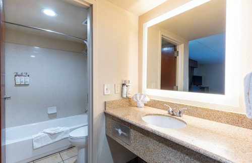 Tusayan Hotel | Holiday Inn Express & Suites Grand Canyon by IHG