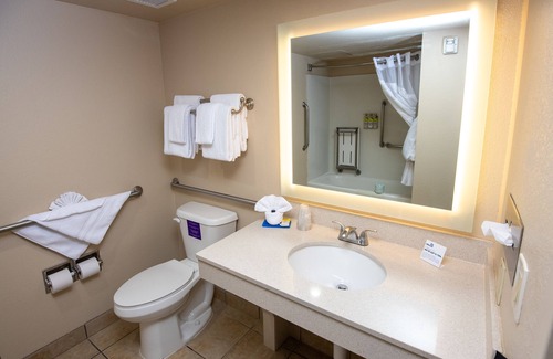 Tusayan Hotel | Holiday Inn Express & Suites Grand Canyon by IHG