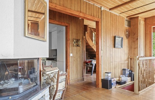 Barboleusaz Casa | Grand Chalet Boisé Authentique, View of the Alps