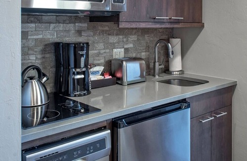 Peak 8 Cabina | Grand Colorado on Peak 8 - 2 bedroom Breckenridge Unit