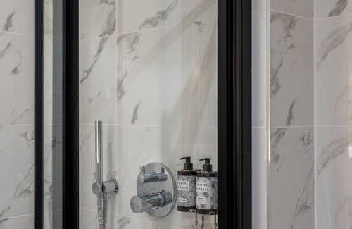 Paddington Hotel | Grand Concerto Hotel