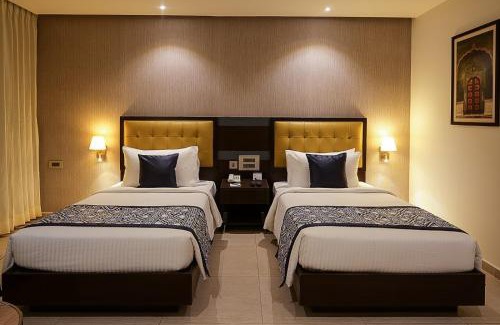 Sheshadripuram Hotel | Grand Continent Malleshwaram A Sarovar Portico Affiliate Hotel