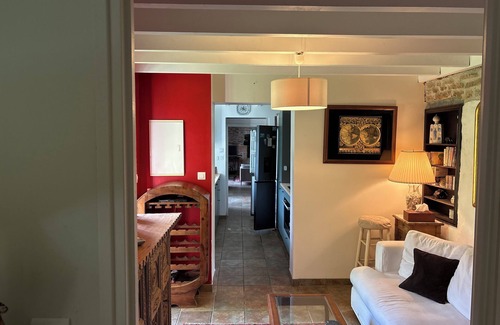 Ploneour-Lanvern Cabaña | Grand Cottage-Near Benodet-Heated Pool