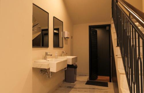 Mlati Hotel | Grand Damai Kostel Exclusive