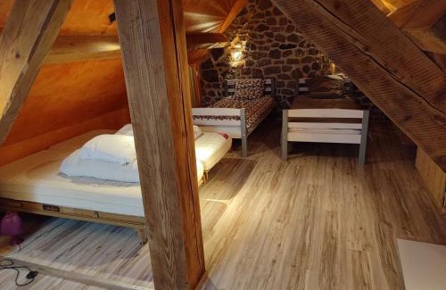 Besse-en-Chandesse Apartamento | Grand Duplex, 6 personnes