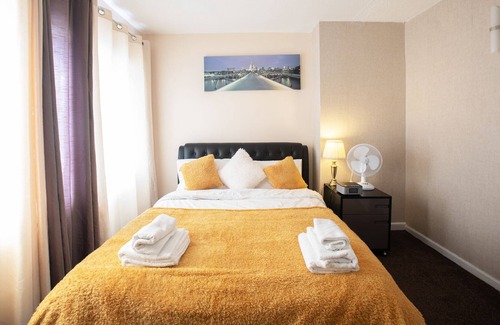 Dagenham Casa | Apartamento Grand Elite - Dagenham
