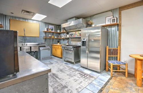 Mount Pleasant Casa | Grand Family Lodge