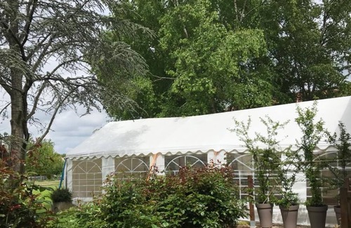 Villeneuve-sur-Bellot Casa | Grand Gîte de 15 à 23 Personnes à 80 Km de Paris et à 45 min de Disneyland