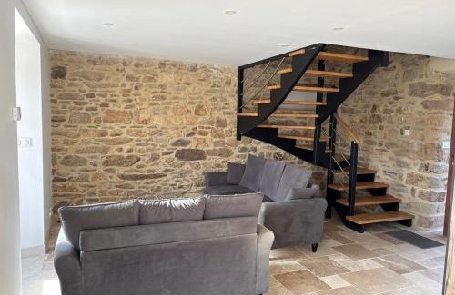 Landevant Casa | Grand gîte 10 personnes, calme, proche mer