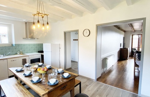 Viazac Casa | Grand Gîte de 9 Personnes Près de la Ville Médiévale de Figeac