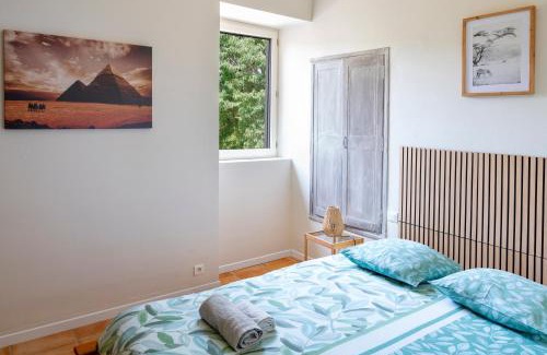 Causse-de-la-Selle Casa | Grand gite idéal pour famille et groupe, piscine et plages privées