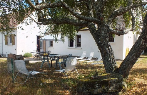 Eyrein Casa | GRAND GITE & son LAC (1 to 15 people)