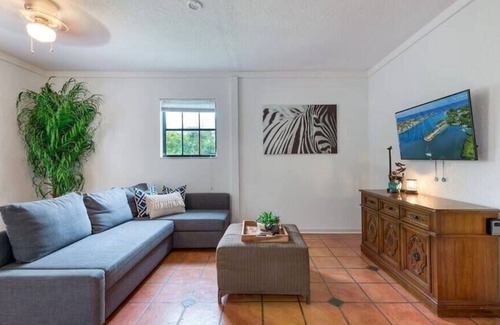 West Palm Beach Casa | Grand Hacienda by Beach and Downtown! Sleeps 28!