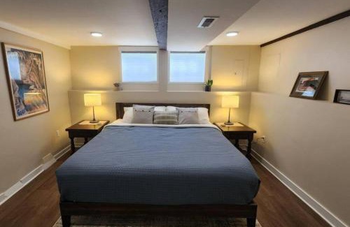 Astoria Apartamento | Grand Hideaway - King Bed!