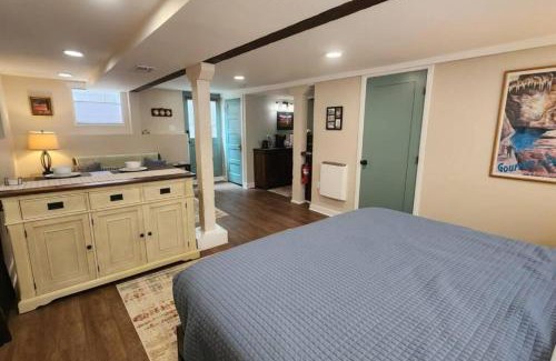 Astoria Apartamento | Grand Hideaway - King Bed!