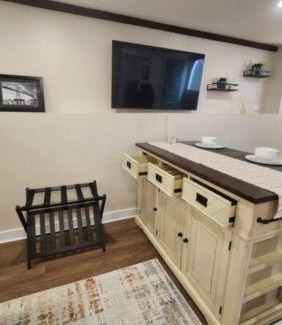 Astoria Apartamento | Grand Hideaway - King Bed!