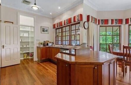Balmoral Ridge Casa | Grand Hinterland Queenslander - for Groups Close to Maleny & Montville