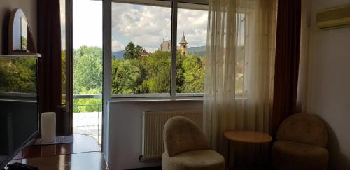 Piatra Neamt Hotel | GRAND HOTEL CEAHLAU