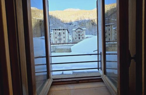 Prese-Montone Apartamento | Grand Hotel Ceresole Reale Bill Apartment