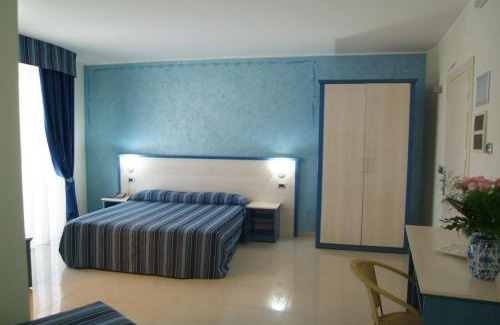 Campomarino di Maruggio Hotel | Grand Hotel Dei Cavalieri