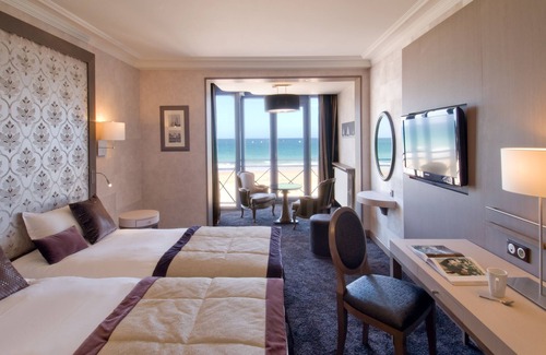 Courtoisville-Sillon-Moka Hotel | Grand Hôtel des Thermes