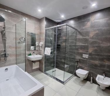 Hai Emir Hotel | Grand Hotel Oran