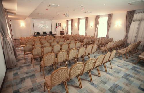 Hai Emir Hotel | Grand Hotel Oran