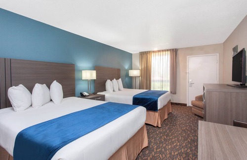 Florida Center Hotel | Grand Hotel Orlando at Universal Blvd - Shuttle to Theme Parks
