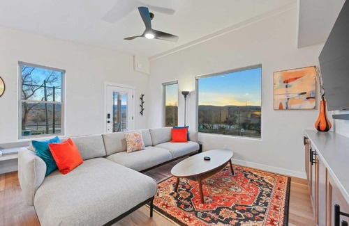 Grand Junction Casa | Grand Junction Home about 1 Mi to Downtown