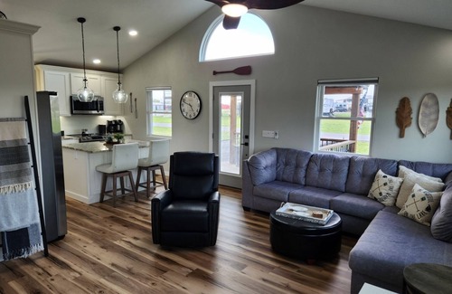 Cleora Casa | Grand Lake Cabin @ Duck Creek, Sleeps 6, w/Hot Tub & Pool