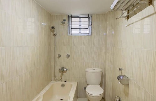 Uttara Hotel | Grand Lake View Hotel