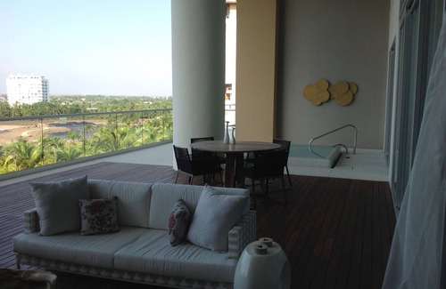 Puerto Vallarta Apartamento | Grand Luxxe 2 Bedroom Loft in Delightful Nuevo Vallarta with AC, WiFi