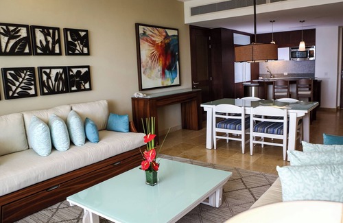 Nuevo Vallarta Complejo | Grand Luxxe 2 Bedroom Suite, Free Golf, Free Spa, 3 days for 1 Vidanta World