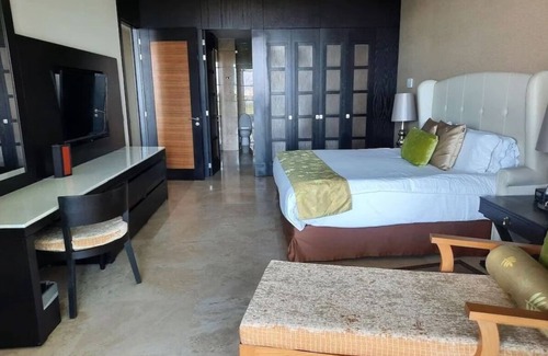 Mezcales Complejo | GRAND LUXXE 2 BR VILLA, Golf Resort @ Vidanta