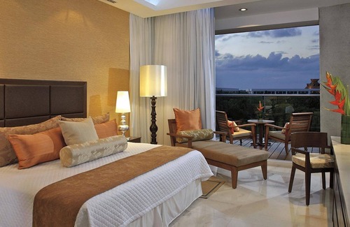 Centro de Cancún Complejo | Grand Luxxe Lujosa Villa 2BR -16 rds golf gratis, 2 masajes gratis en Riviera Maya